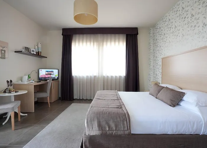 Torre Del Sud Отель 4*