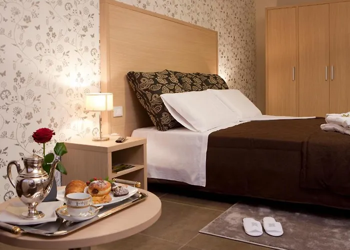 Отель Torre Del Sud 4*